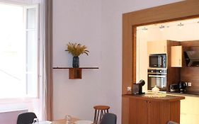 Appartement Cosy Et Charmant T4